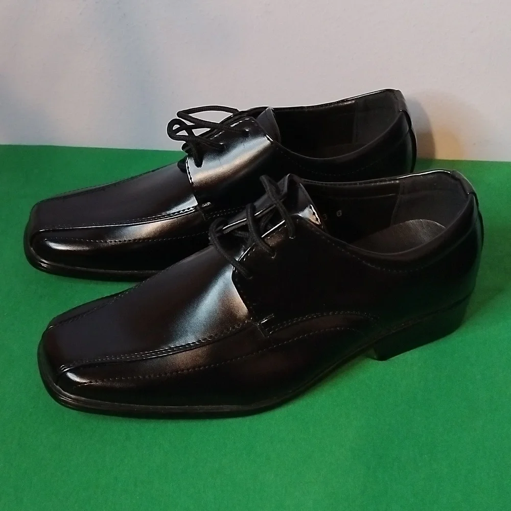 Boys Black Dress Shoes